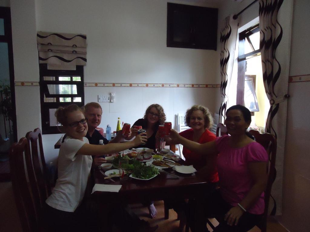 Memories Homestay Hội An Buitenkant foto