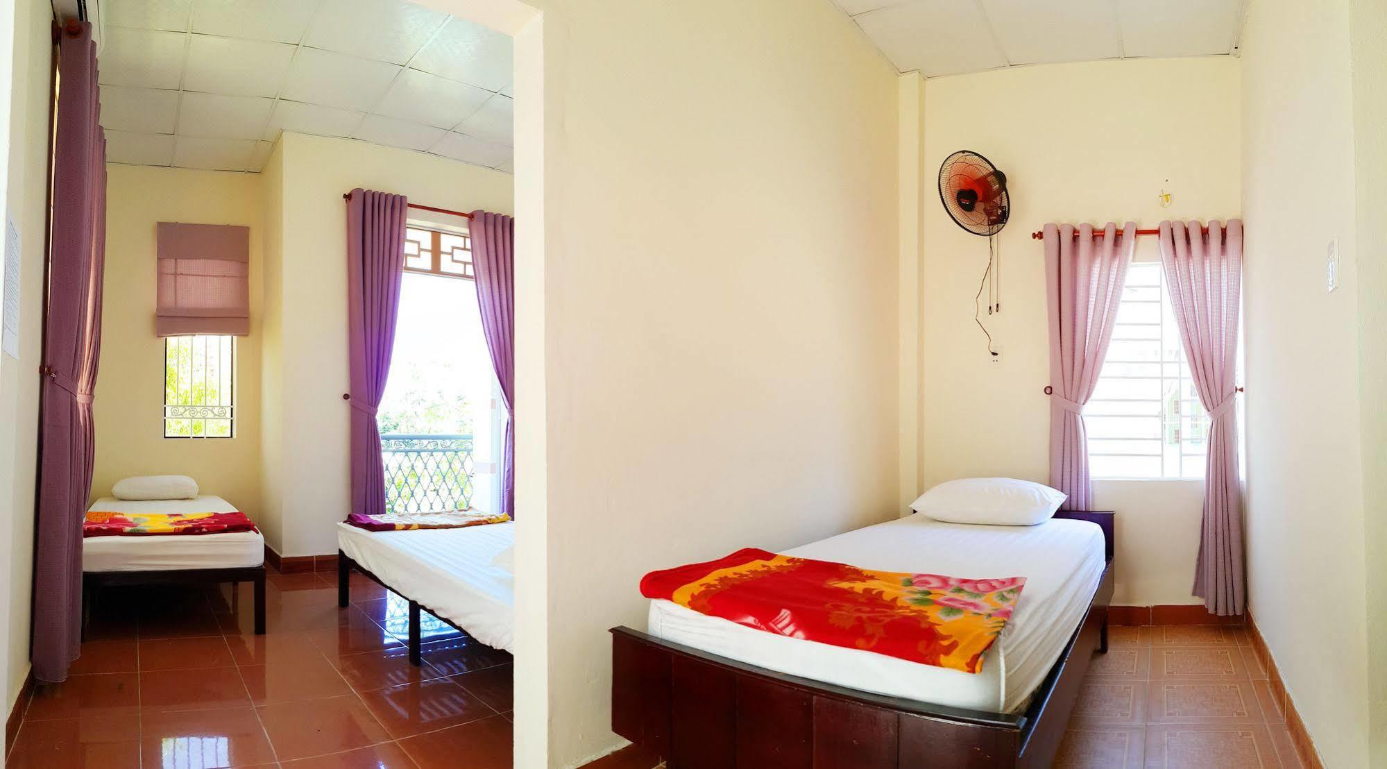 Memories Homestay Hội An Buitenkant foto