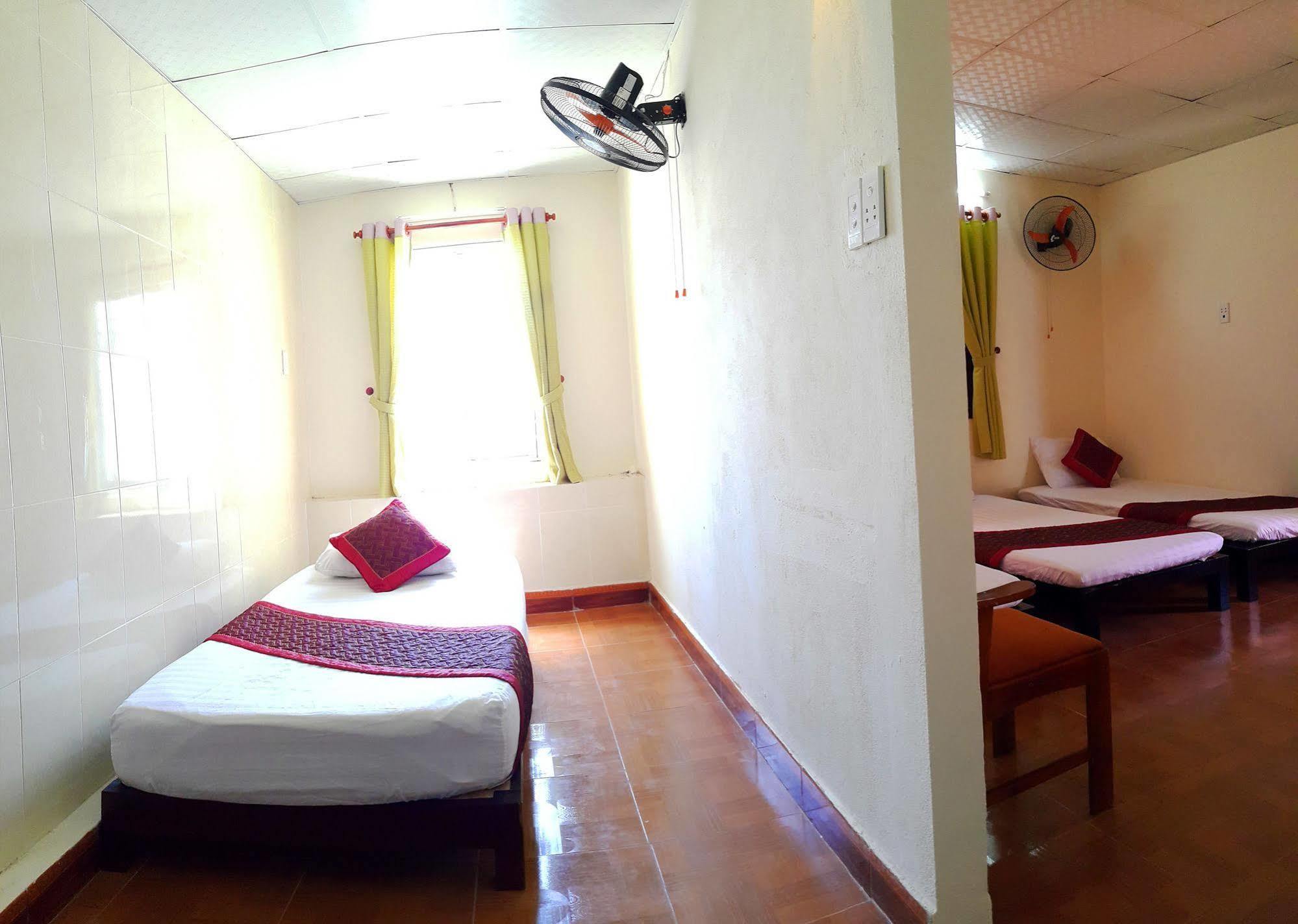 Memories Homestay Hội An Buitenkant foto